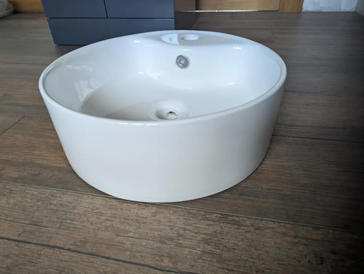 Brand New Bathroom Sink - Image 1