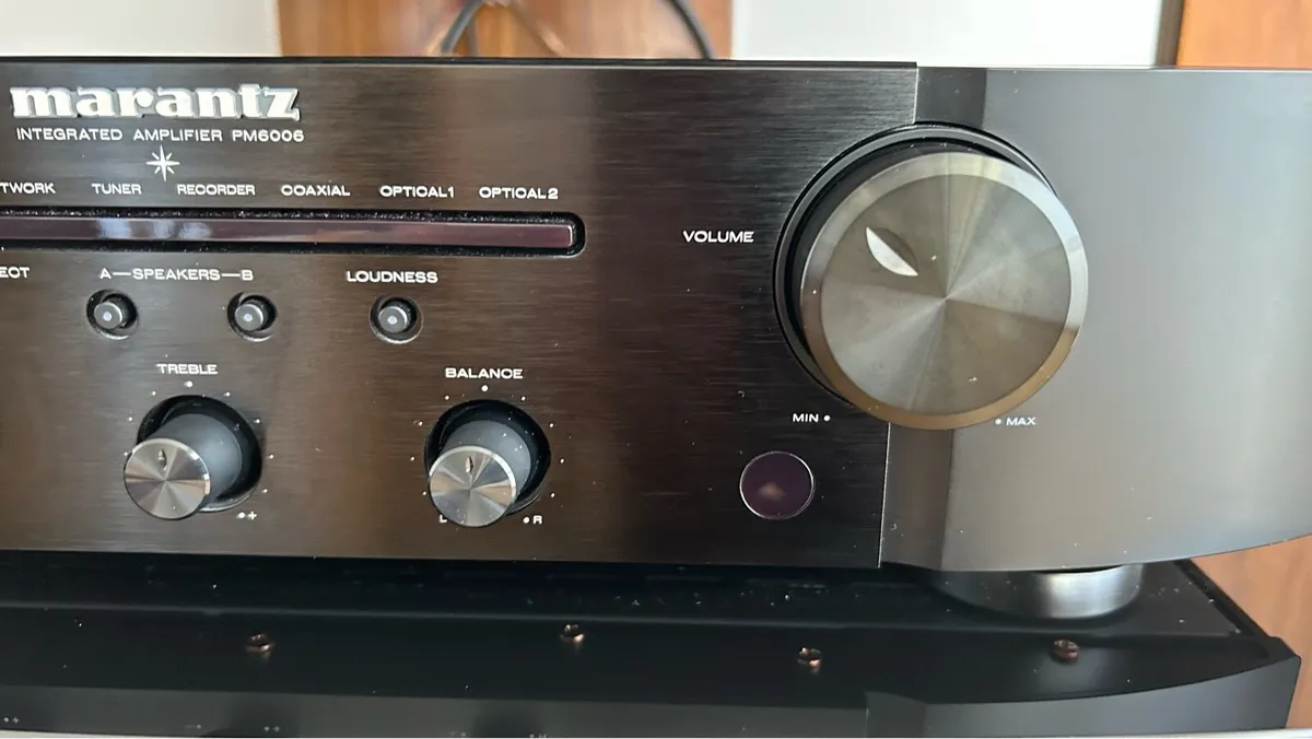 Marantz PM 6006 amplifier with Bluetooth adapter - Image 4
