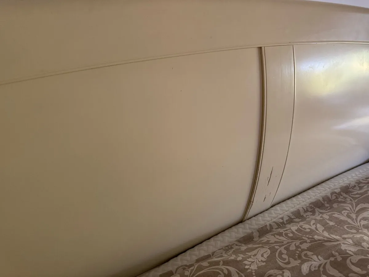 Kingsize Bed - Lockers - Mattress - From Casseys - Image 3