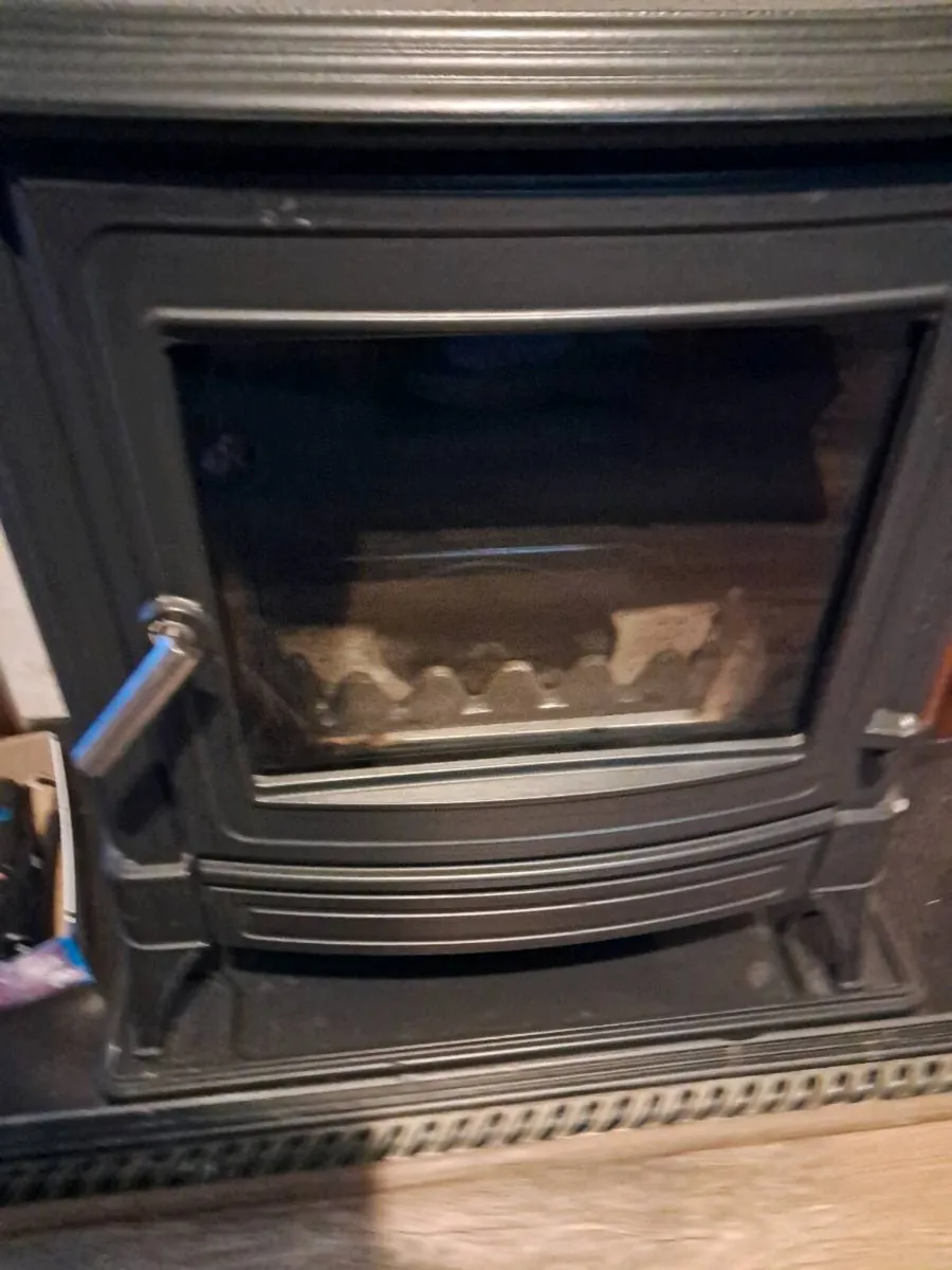 Oil stove - Image 2