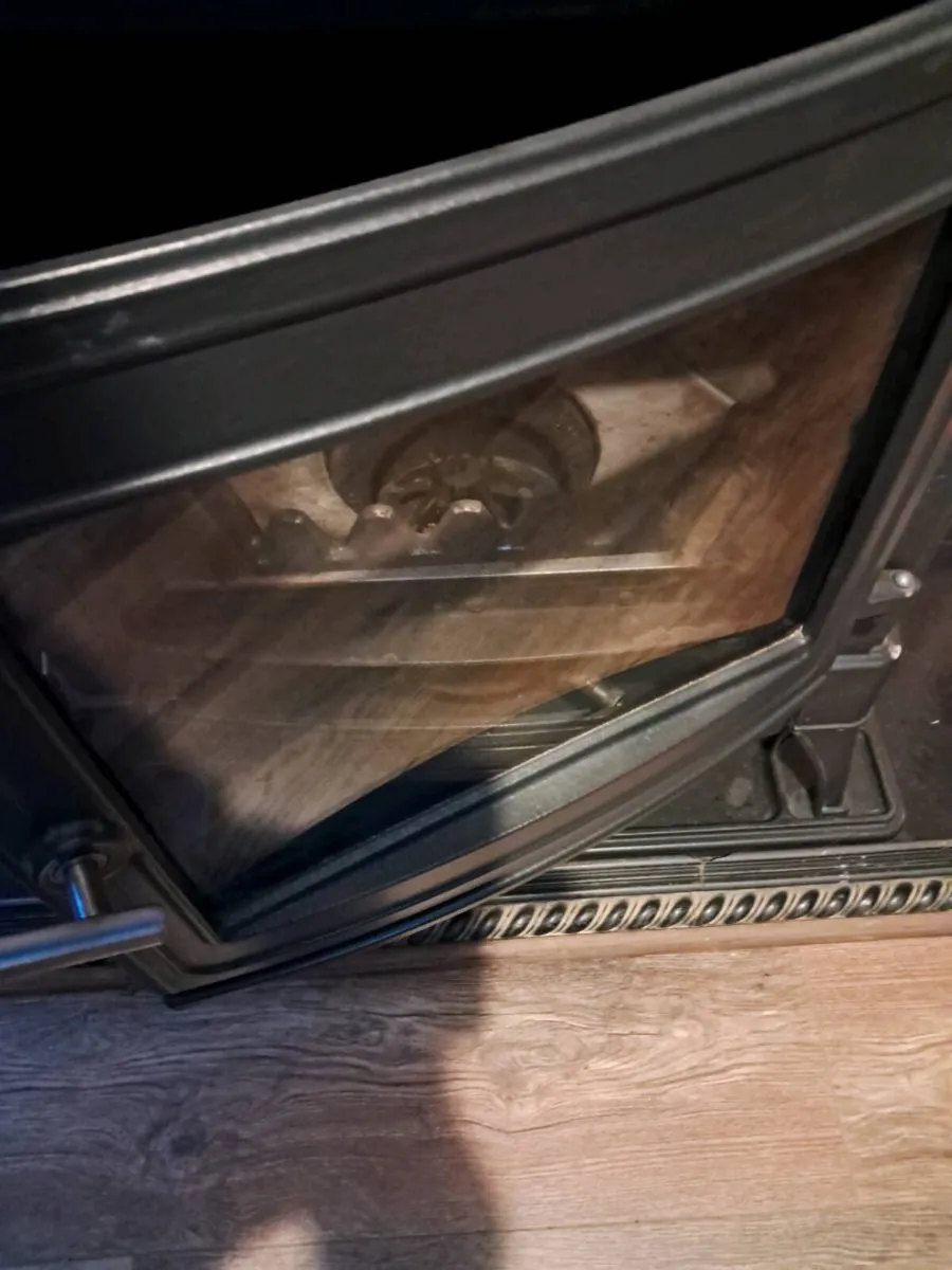 Oil stove - Image 4
