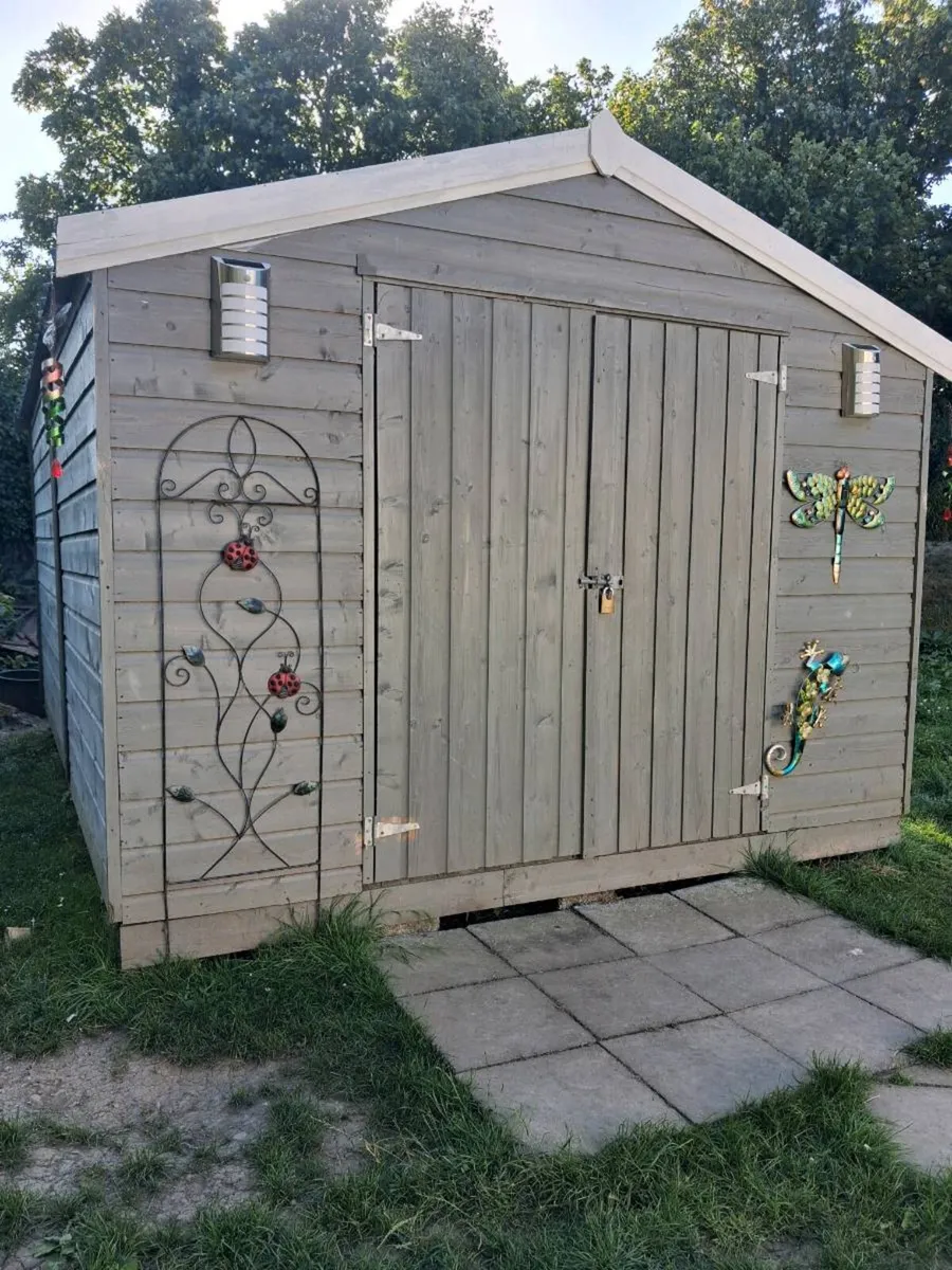 Large Garden Shed -Bargin - Image 1