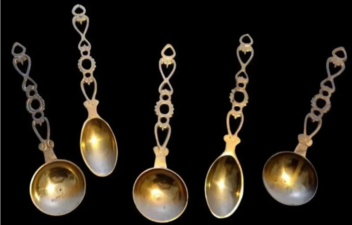 Vintage Solid Brass Welsh Love Spoons Set - Image 3