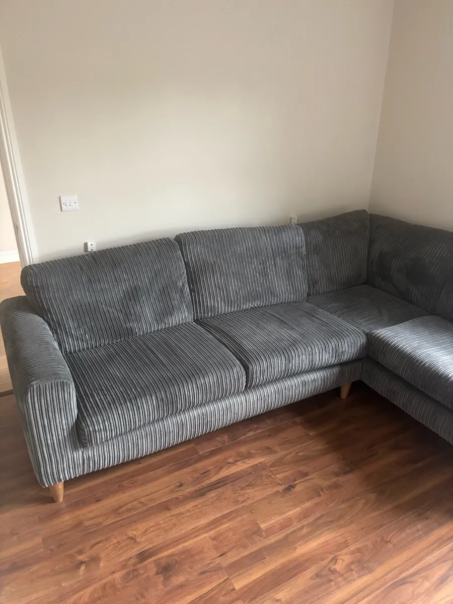 Couch and arm chair - Image 2