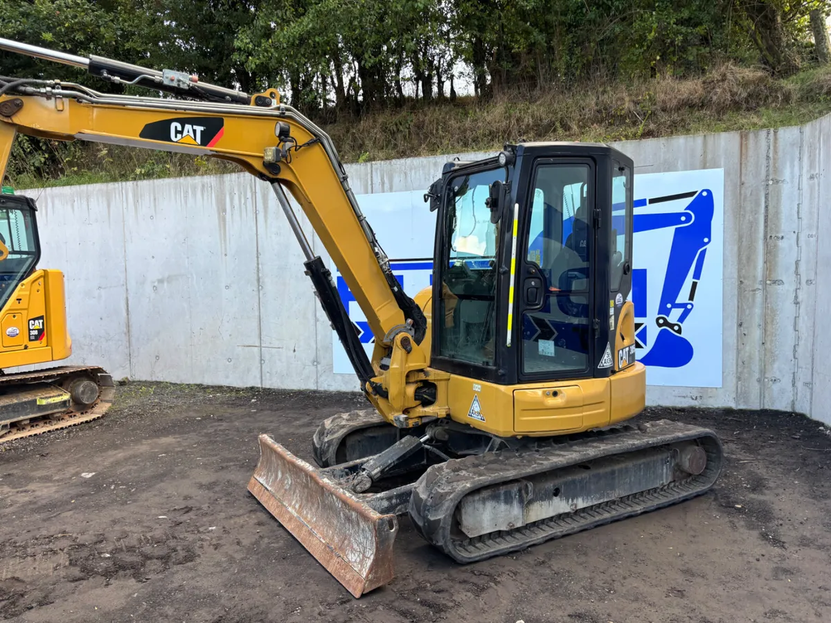 2019 CAT 305 E2 CR - Image 2