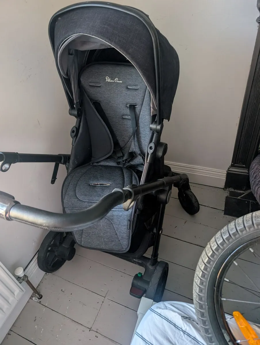 Baby pram - Image 2