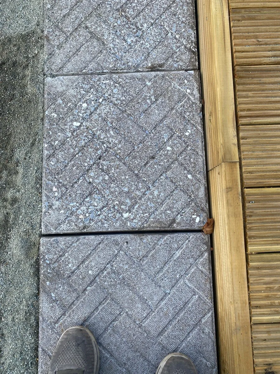 Paving slab