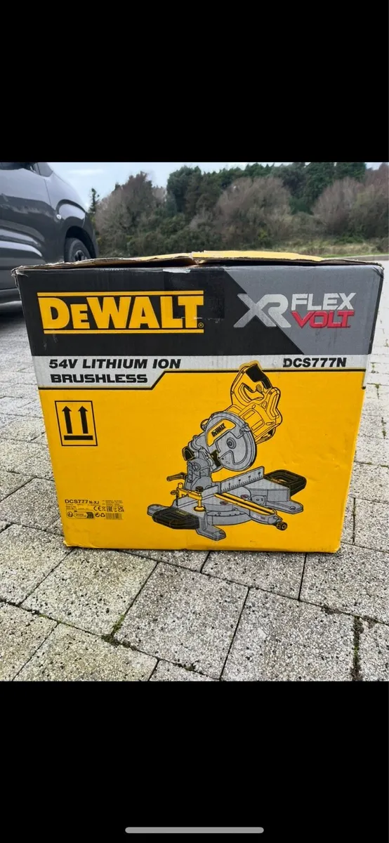 54v dewalt battery chopsaw 18v - Image 1