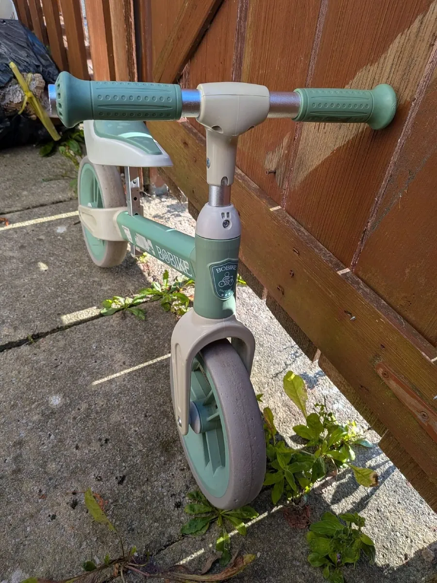 Bobike Kids BALANCE BIKE & many other child items - Image 3
