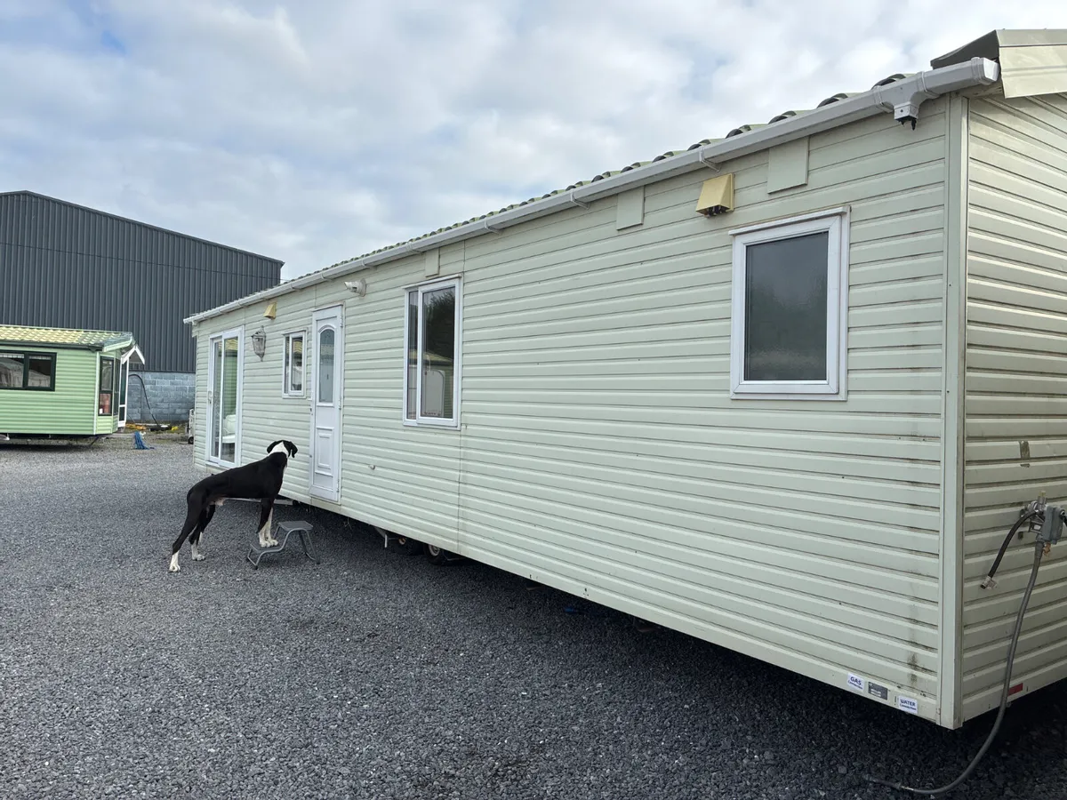 FULL RESIDENTIAL SPEC 41X13 2 BED PEMBERTON LUCERN - Image 2