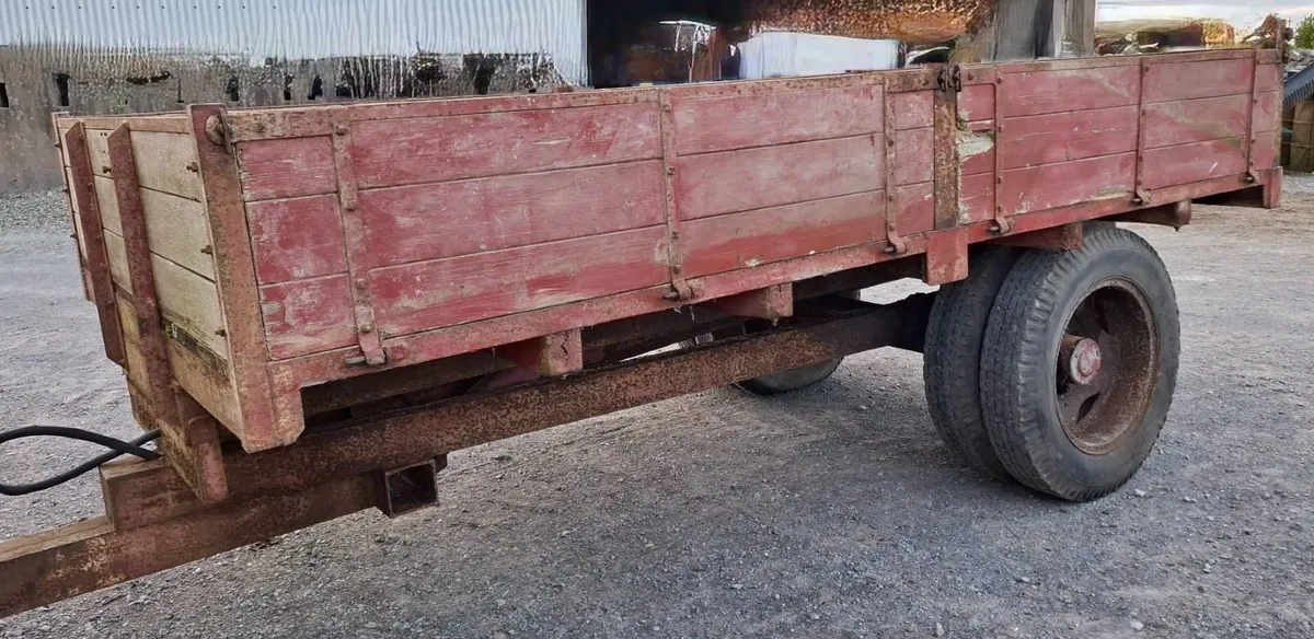 Tipping Silage Trailer - Image 3