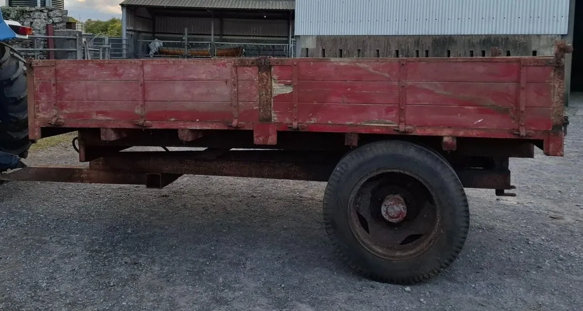 Tipping Silage Trailer - Image 4