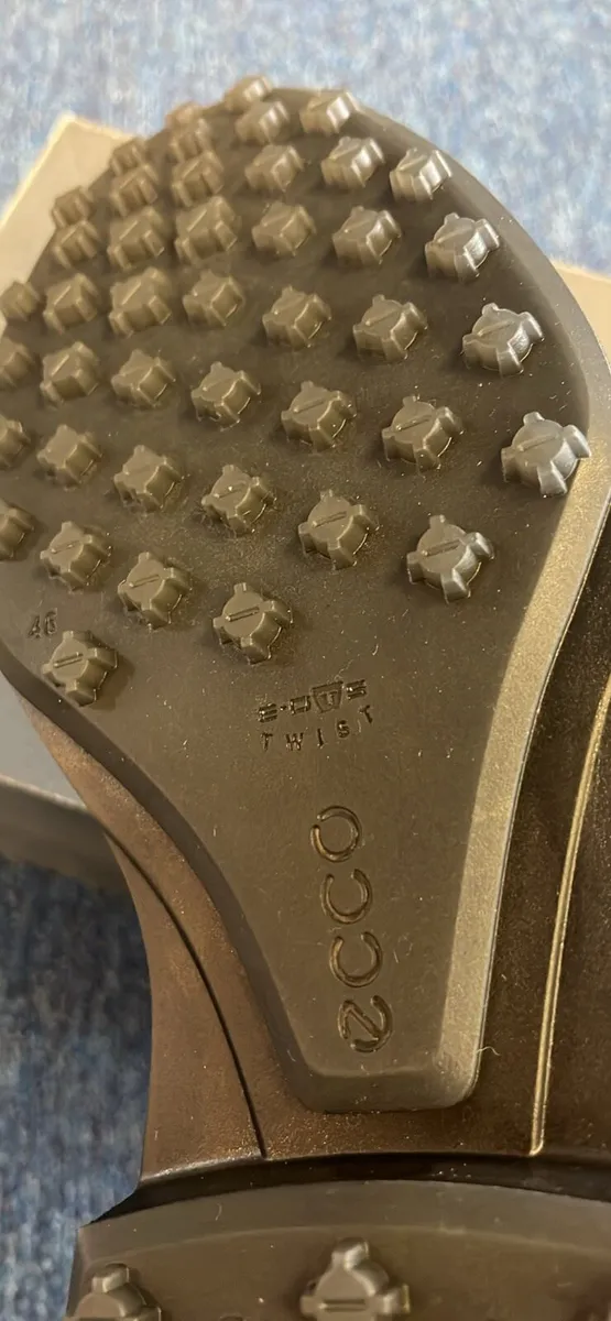 Ecco golf shoe clearance. - Image 3