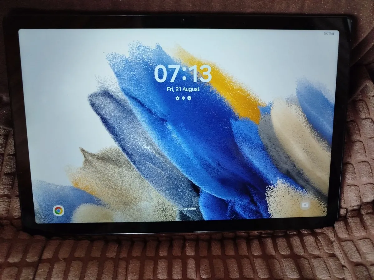 SAMSUNG GALAXY TABLET - Image 2