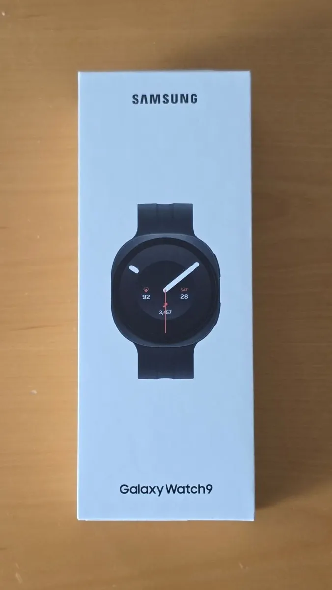 Samsung Galaxy Watch 9 40mm Cellular (LTE | 4G) - Image 1