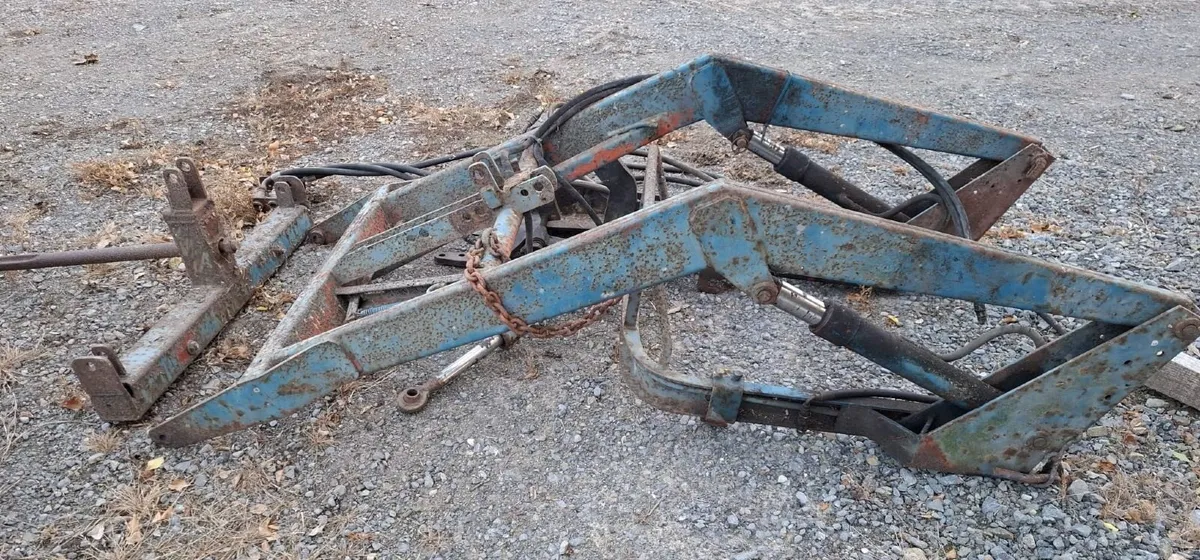 Front Loader For Ford 7610 Tractor - Image 2
