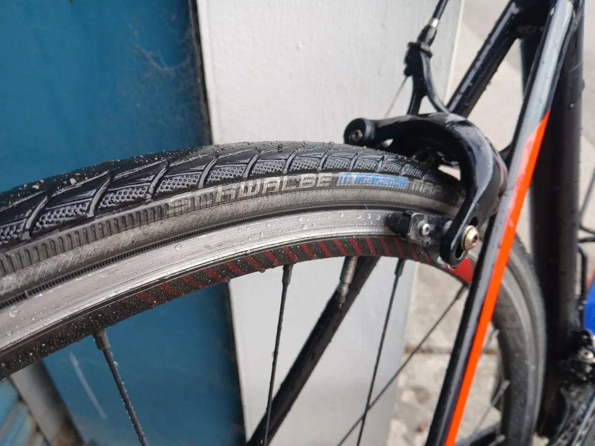 2018 Giant Contend SL1 - Image 3