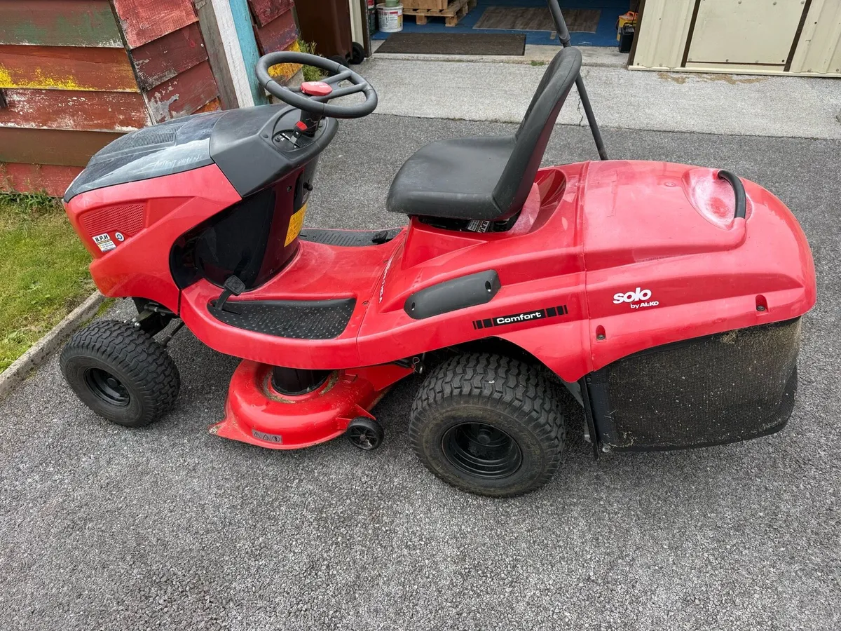 Tractor lawnmower - Image 2