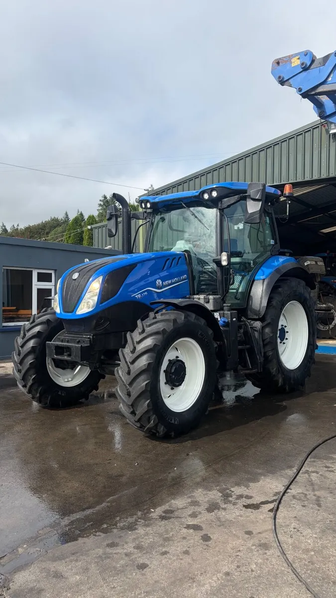 Newholland T6 - Image 1