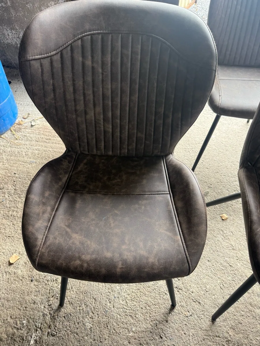 Table & 4 Chairs - Image 4