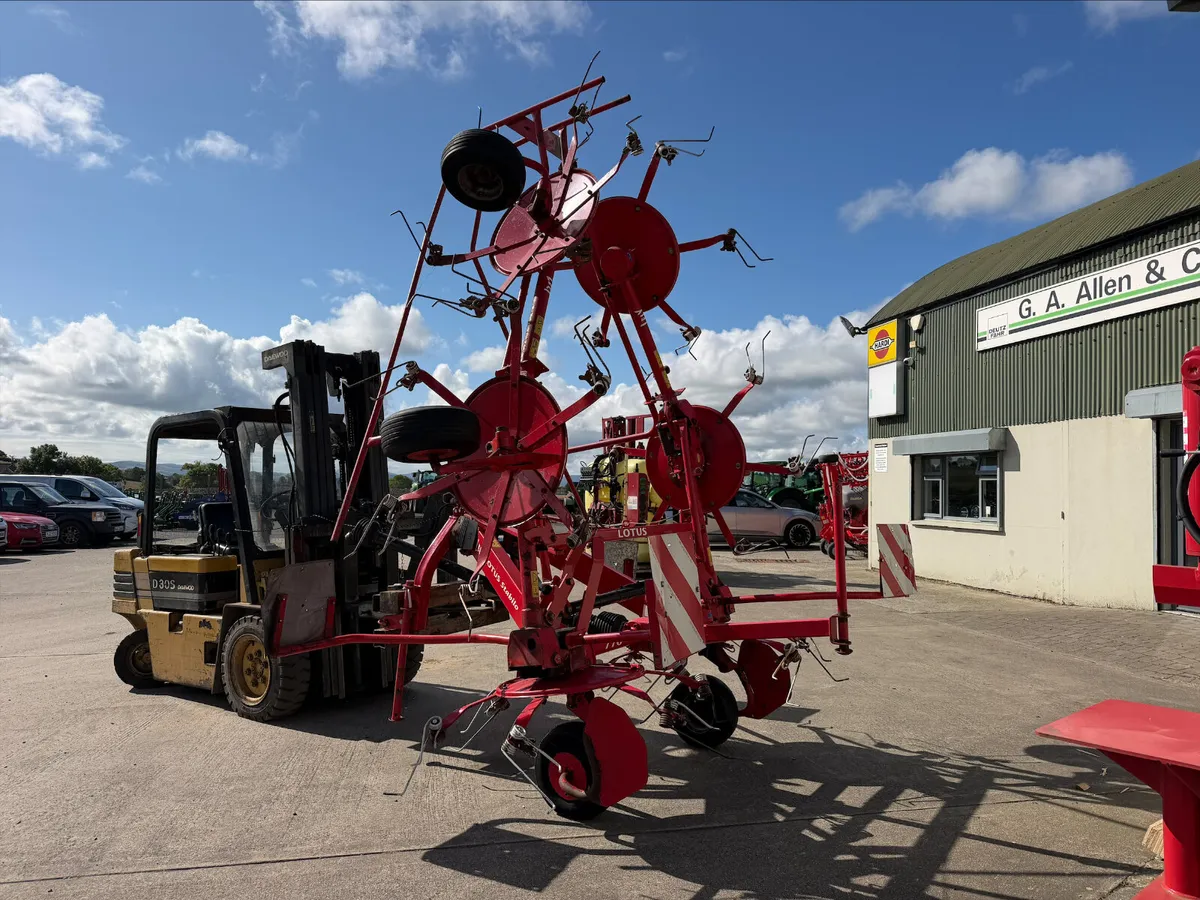 2008 Lely Lotus 770 Tedder7.70 m, 6-Rotor - Image 2