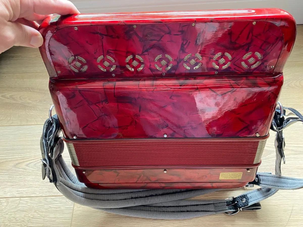 Paolo Soprani Elite Accordian - Image 3