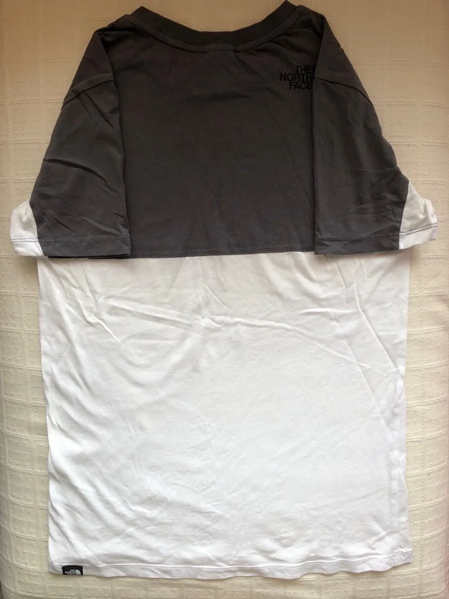 North Face Boys T-Shirt - Image 2