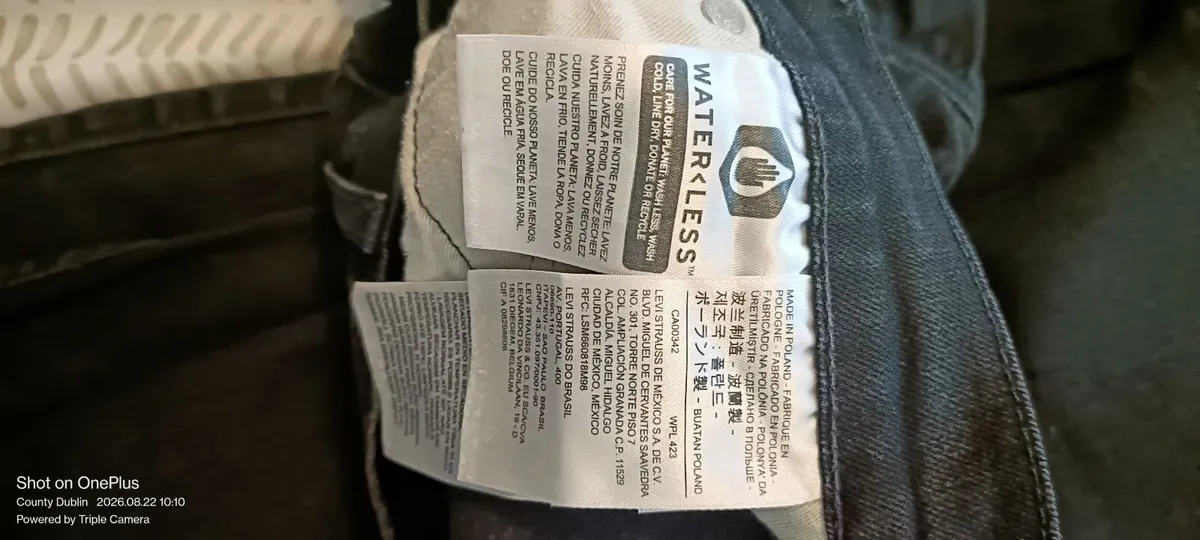 Mens jeans and shirts - Image 2