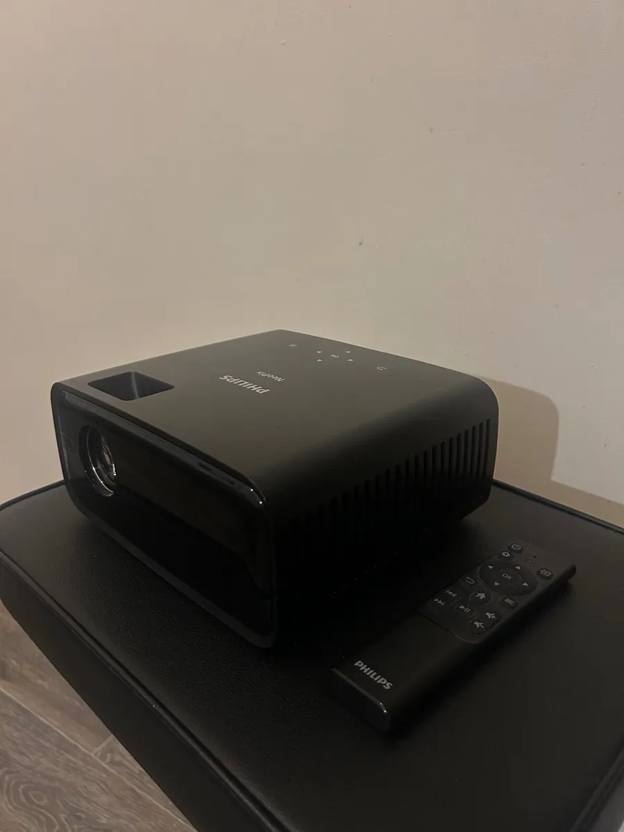 Philips Neopix Projector - Image 4