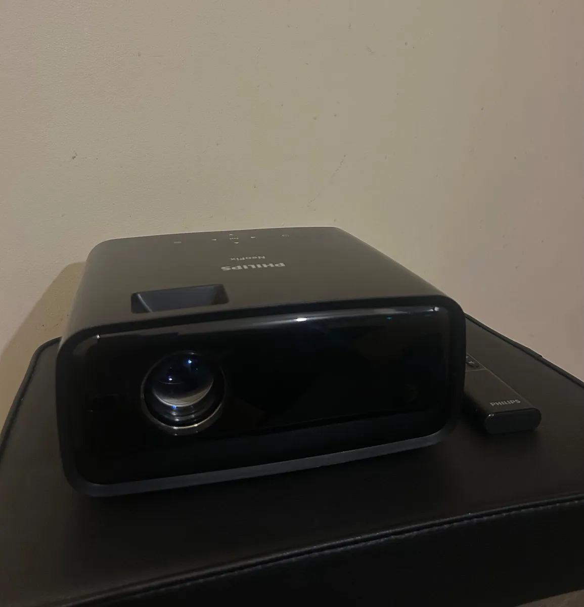 Philips Neopix Projector - Image 1