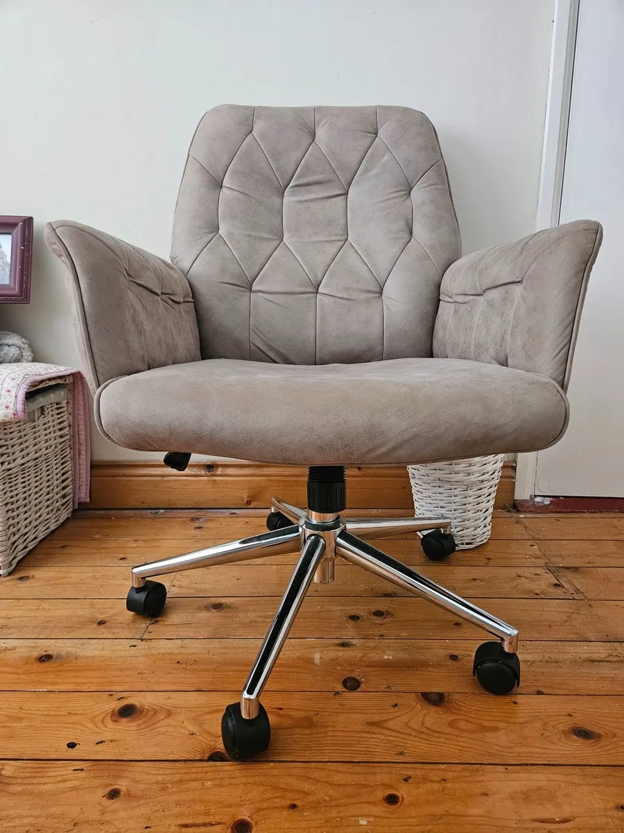Upholstered Office / Desk Chair - Image 1
