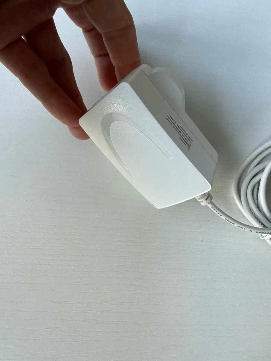 Govee switching power supply cable, power adapter - Image 3