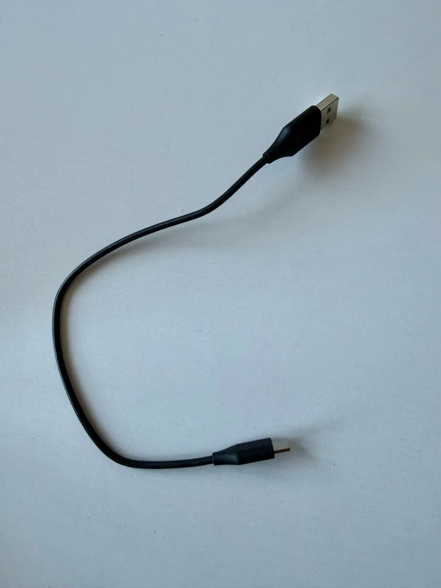 USB-C to USB connect and charge cable - Image 1