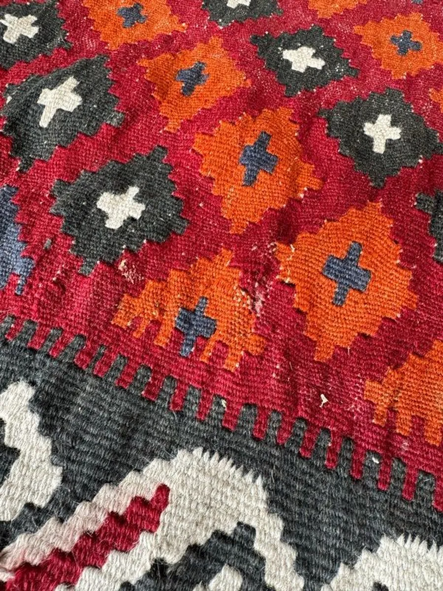 Large Vintage Handwoven Tribal Kilim Rug Wool Flatweave (203x275cm) - Image 4