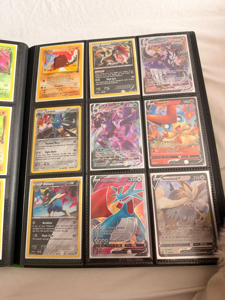 Pokémon cards - Image 1
