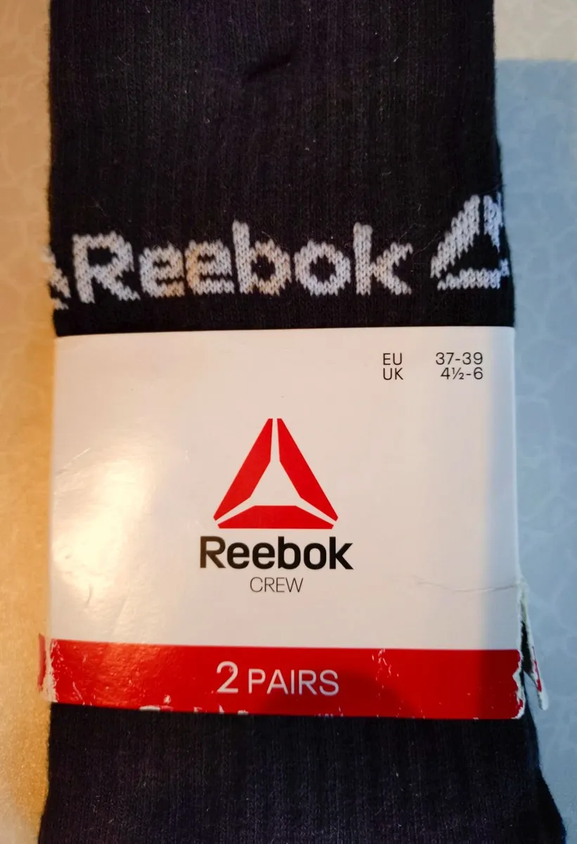 2 PAIRS OF BLACK REEBOK CREW SOCKS (NEW). - Image 2