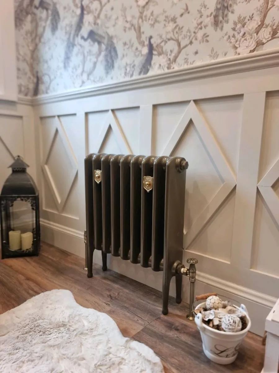 Traditional cast iron radiators - Fully restored - Image 1