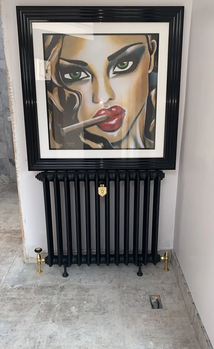 Traditional cast iron radiators - Fully restored - Image 1