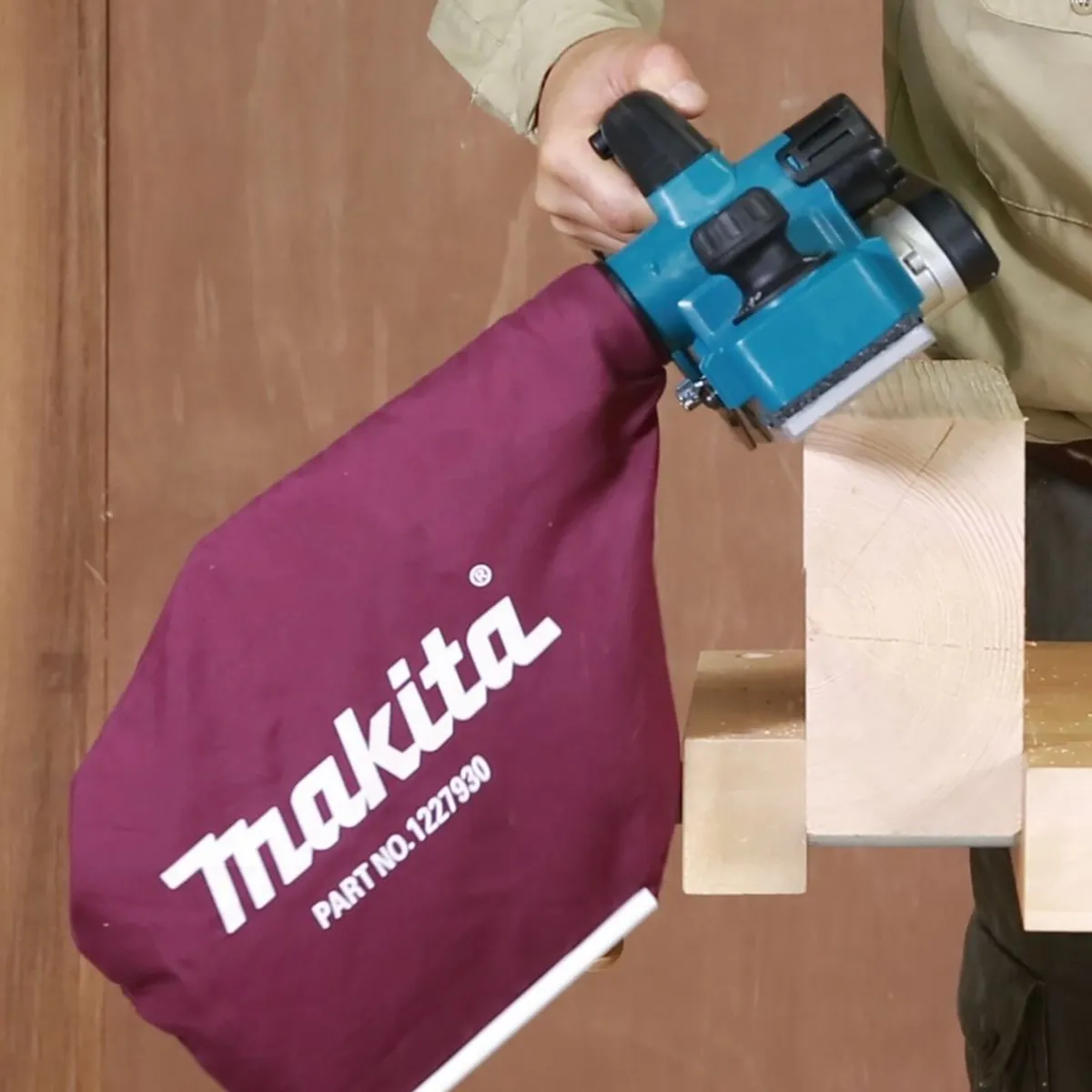 18V Makita Brushless Cordless Planer - Image 3