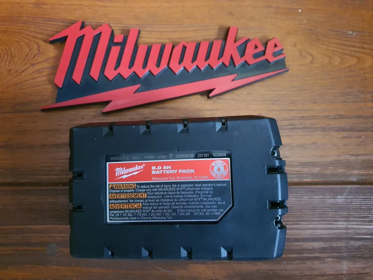 Milwaukee 6Ah Forge & 8Ah High Output Battery - Image 3