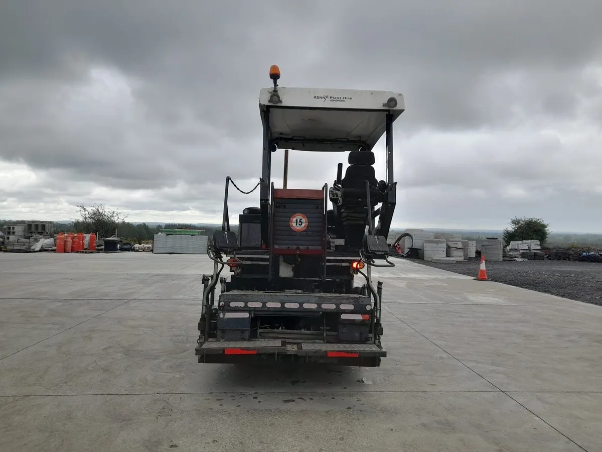 BOMAG BF 300 Paver - Image 1