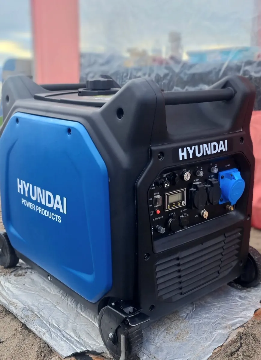 Hyundai hy6500 Inverter Generator - Image 1