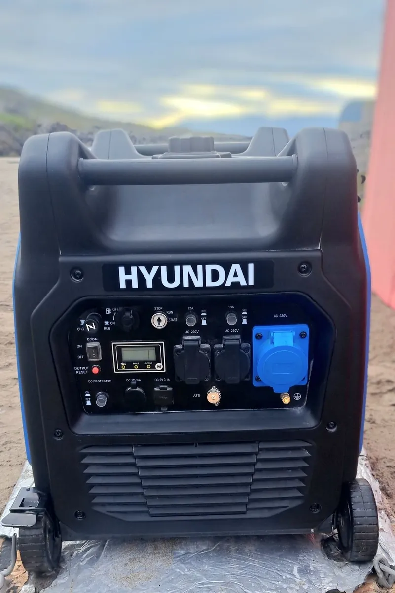 Hyundai hy6500 Inverter Generator - Image 4