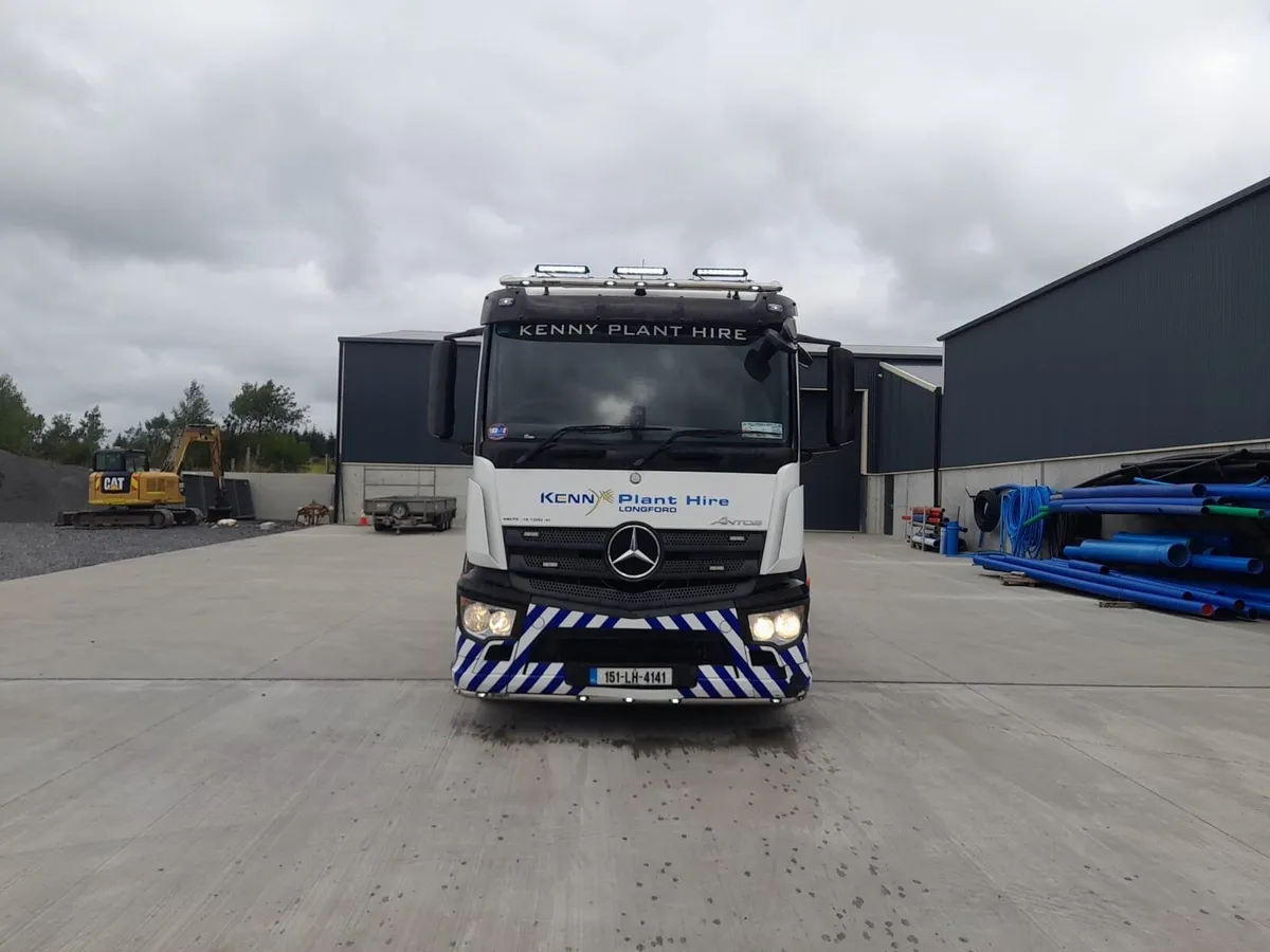 Mercedes 2443 Antos Tipper VGB - Image 4