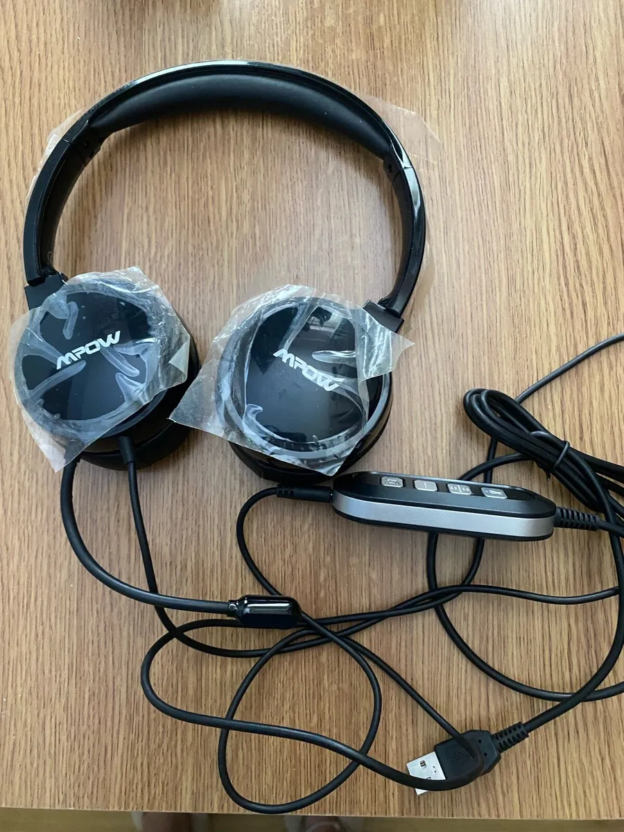 Mpow 071 Black Headset - Image 1