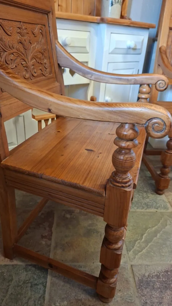 Pair vintage carved pine chairs - Image 2