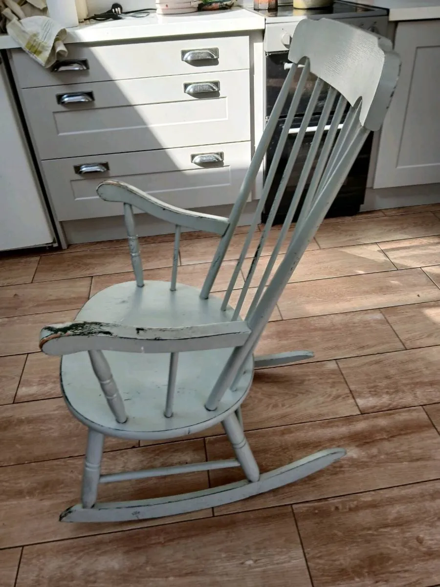 Rocking Chair - Image 2