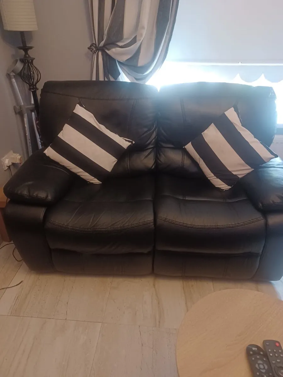 Sofa - Image 4