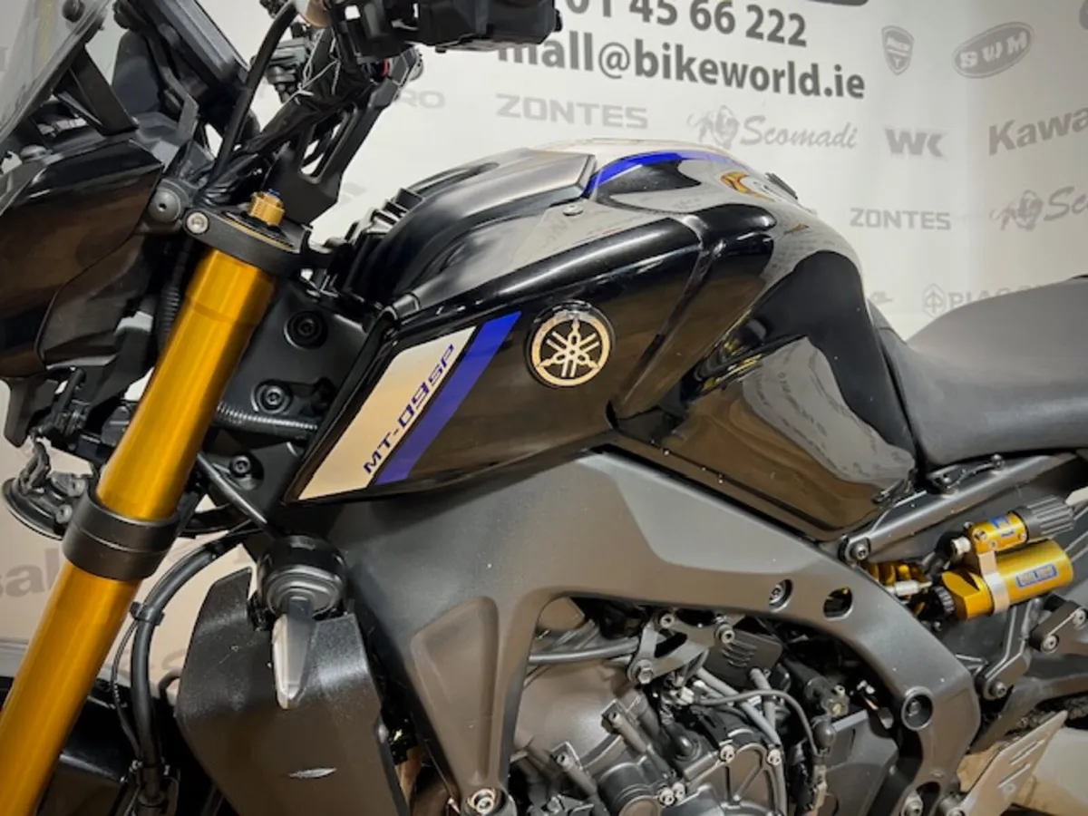 PRE-OWNED Yamaha MT09 SP 2021 - Image 4