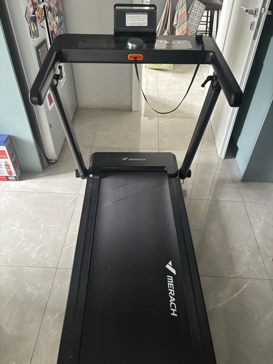 Treadmill - Image 1